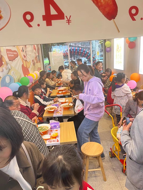 熱烈祝賀如意餛飩湖北咸寧崇陽(yáng)凱鴻店盛大開(kāi)業(yè)！